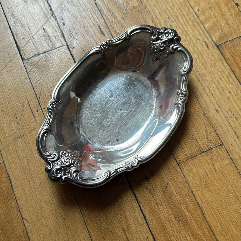 International Silver Company #448 Silver Plated Serving Dish